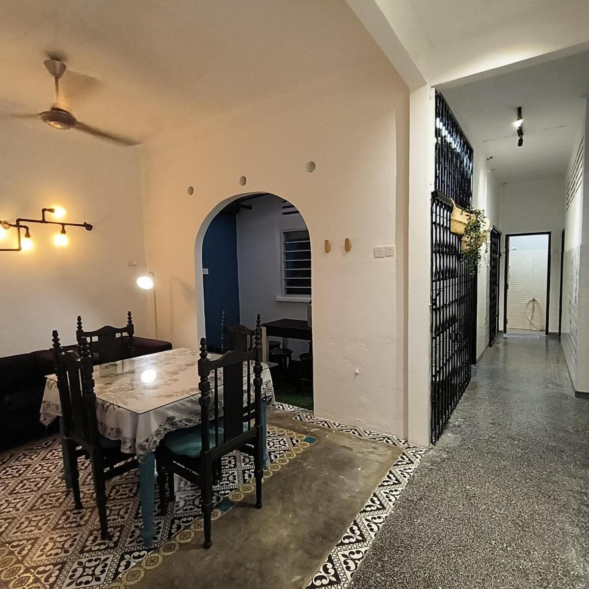 Tg103A Pet Friendly 15Pax, Near Beach Side Tanjung Bungah  Eksteriør bilde